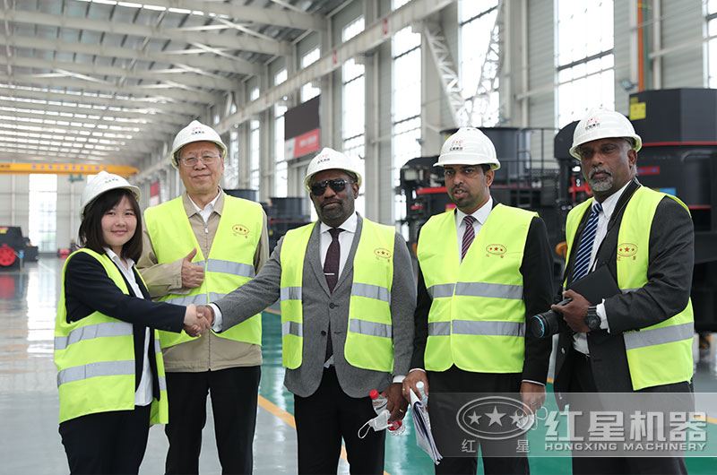 客戶到廠合影 客戶到廠合影